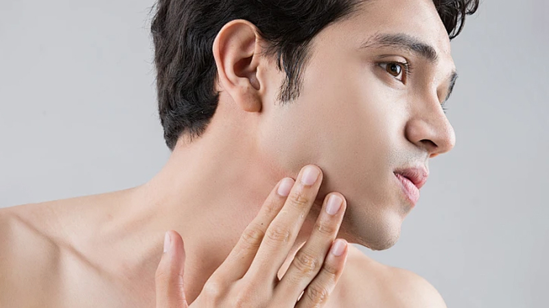 Awaken Your Glow: 7 Powerhouse Ingredients to Revive Men's Tired Skin