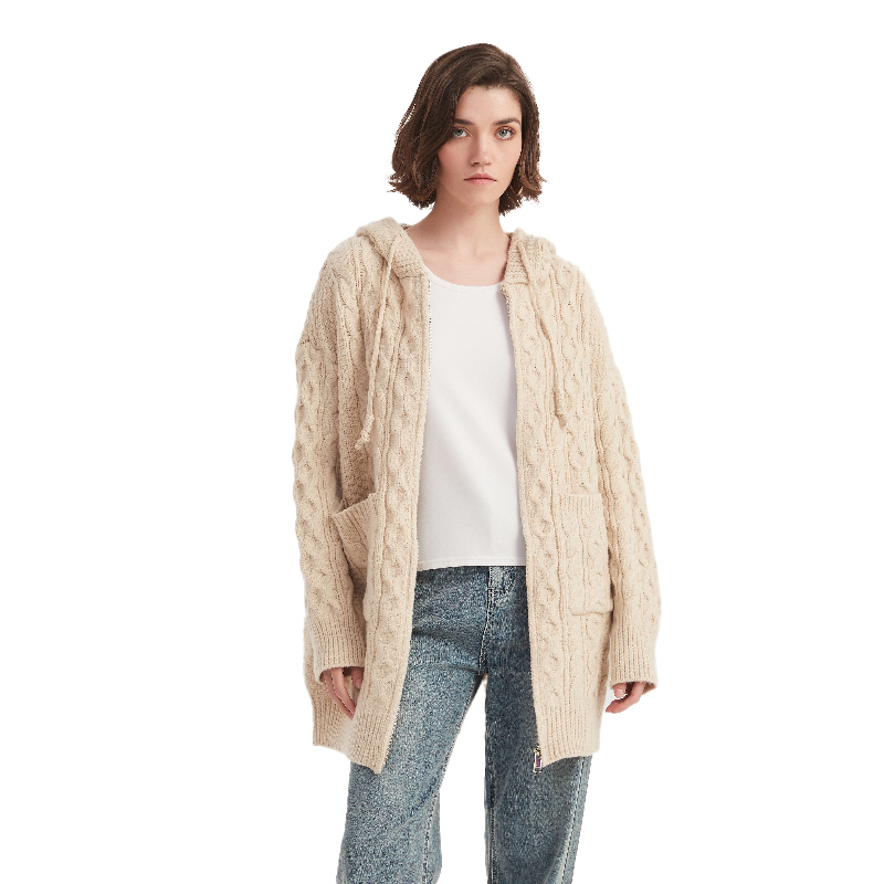 Cardigan Sweater Factory | Benta: Crafting Warmth and Style for Global Markets
